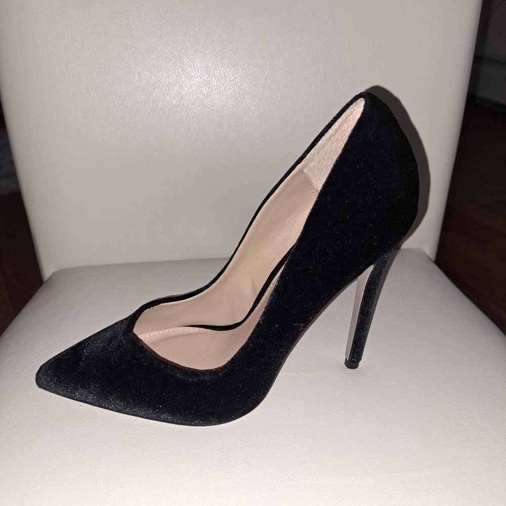 Steve Madden New without tags Heels size 7 1/2